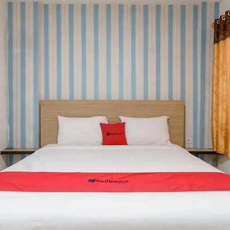 Reddoorz Plus @ Cemara Asri Medan Zewnętrze zdjęcie