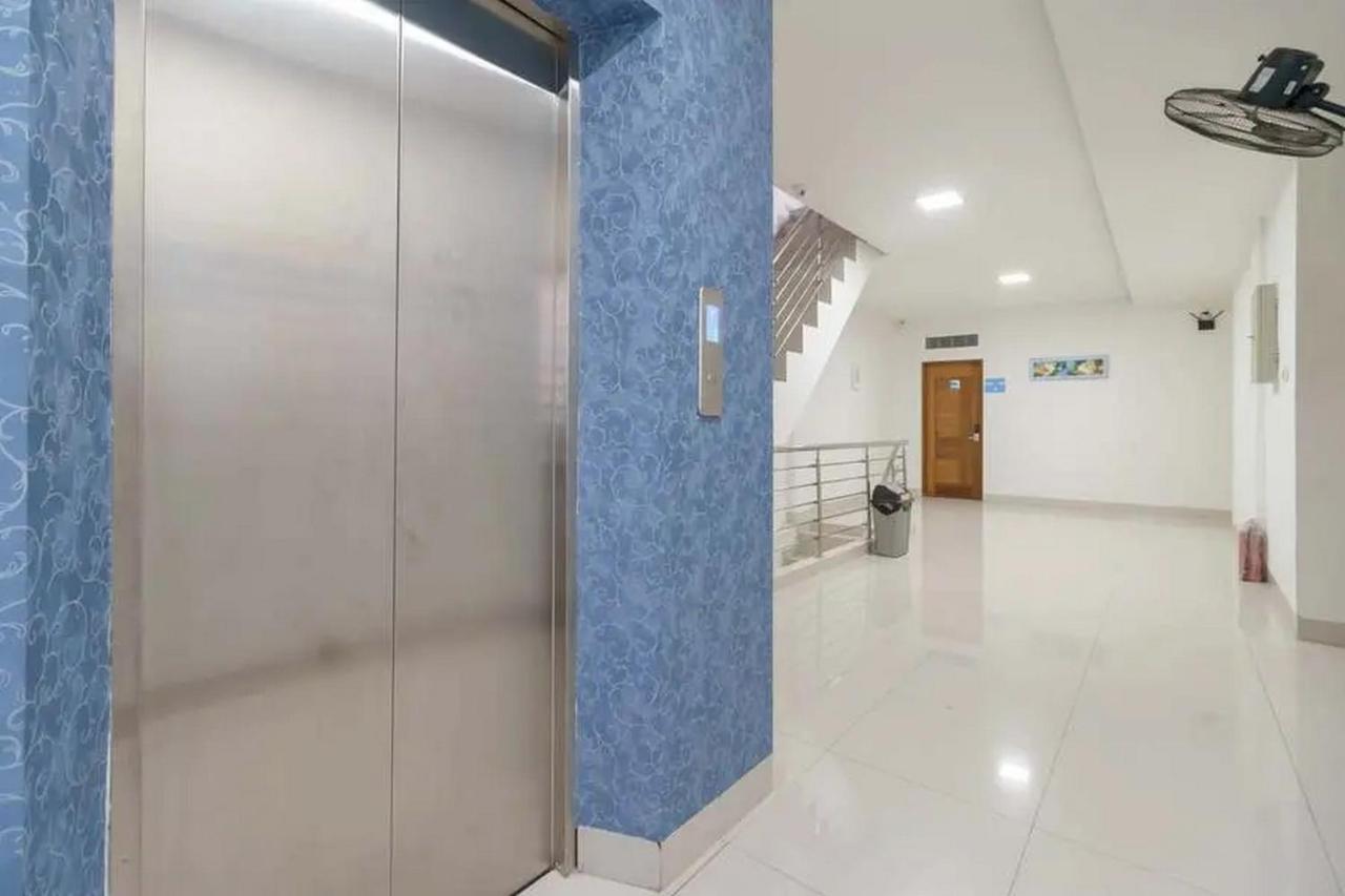 Reddoorz Plus @ Cemara Asri Medan Zewnętrze zdjęcie